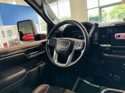 
										2023 GMC Sierra 1500 Crew Cab 4×4 SLT Standard Box full									