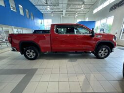 
										2023 GMC Sierra 1500 Crew Cab 4×4 SLT Standard Box full									