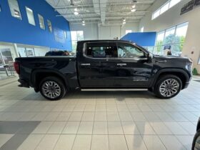 2023 GMC Sierra 1500 Crew Cab 4×4 Denali Short Box