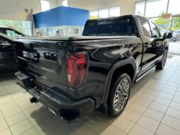 
										2023 GMC Sierra 1500 Crew Cab 4×4 Denali Ultimate Short Box full									