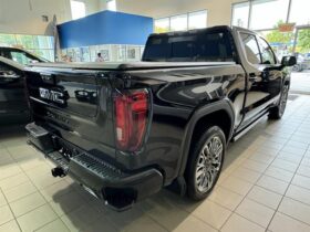 2023 GMC Sierra 1500 Crew Cab 4×4 Denali Ultimate Short Box