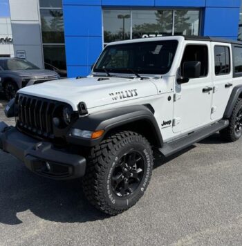 2023 Jeep Wrangler - Occasion VUS - VIN: 1C4HJXDGXPW595057 - Buckingham Chevrolet Buick GMC Gatineau