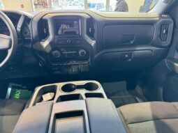 
										2024 Chevrolet Silverado 1500 Crew Cab Standard Box 4-Wheel Drive Custom full									