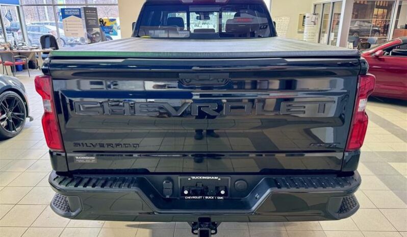 
								2024 Chevrolet Silverado 1500 Crew Cab Standard Box 4-Wheel Drive RST full									