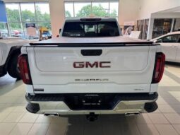 
										2024 GMC Sierra 1500 Crew Cab Standard Box 4-Wheel Drive SLT full									