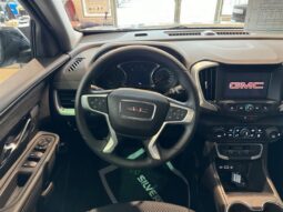 
										2024 GMC Terrain AWD SLE full									