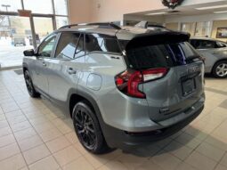 
										2024 GMC Terrain AWD SLE full									