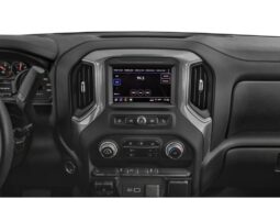 
										2025 Chevrolet Silverado 2500 4WD Crew Cab Standard Box LT full									