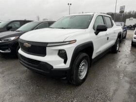 2025 Chevrolet Silverado EV e4WD Crew Cab MAX Range Work Truck