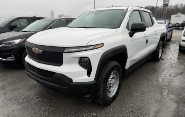 2025 Chevrolet Silverado EV e4WD Crew Cab MAX Range Work Truck