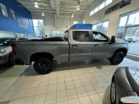 2025 Chevrolet Silverado 1500 Crew Cab Standard Box 4-Wheel Drive LT Trail Boss