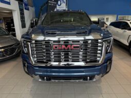 
										2025 GMC Sierra 2500 4WD Crew Cab Standard Box Denali full									