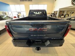 
										2025 GMC Sierra 2500 4WD Crew Cab Standard Box Denali full									