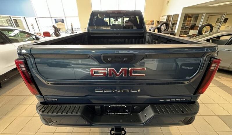 
								2025 GMC Sierra 2500 4WD Crew Cab Standard Box Denali full									