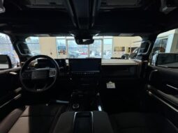 
										2025 GMC Hummer EV SUV e4WD 4dr 2X full									