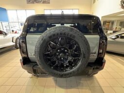 
										2025 GMC Hummer EV SUV e4WD 4dr 2X full									