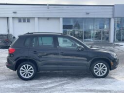 
										2017 Volkswagen Tiguan Édition Wolfsburg 4 portes 4MOTION full									