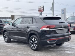 
										2021 Volkswagen Atlas Cross Sport 2.0 TSI Comfortline 4MOTION full									