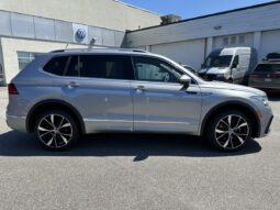 
										2024 Volkswagen Tiguan Highline R-Line 4MOTION full									