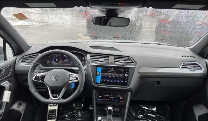 
								2024 Volkswagen Tiguan Comfortline R-Line full									