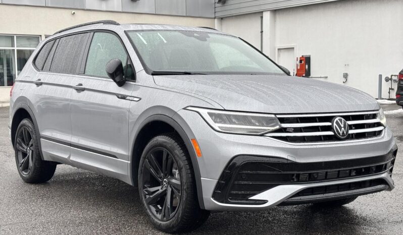 
								2024 Volkswagen Tiguan Comfortline R-Line full									