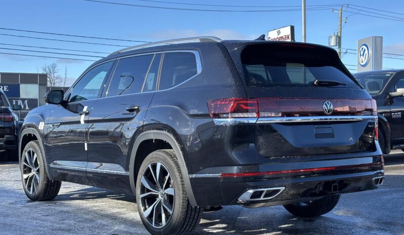 
								2025 Volkswagen Atlas Execline 2.0 Tsi full									