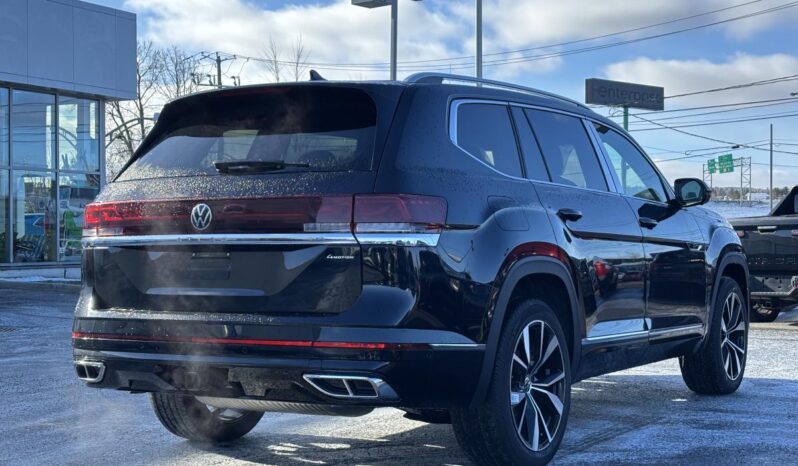 
								2025 Volkswagen Atlas Execline 2.0 Tsi full									