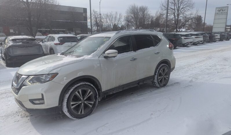 
								2020 Nissan Rogue SV TECH full									