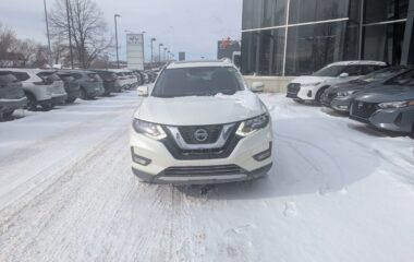 2020 Nissan Rogue SV TECH