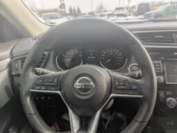 
										2020 Nissan Rogue SV TECH full									