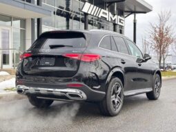 
										2025 Mercedes-Benz GLC300 4MATIC SUV full									