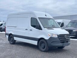 2025 Mercedes-Benz Sprinter Cargo Van 2500 Standard Roof I4 Diesel 144 - Neuf Fourgonnette - VIN: W1Y4KBHY7SP760188 - Mercedes-Benz Gatineau