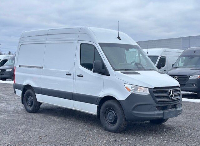 2025 Mercedes-Benz Sprinter Cargo Van 2500 Standard Roof I4 Diesel 144 - Neuf Fourgonnette - VIN: W1Y4KBHY7SP760188 - Mercedes-Benz Gatineau