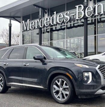 2021 Hyundai Palisade AWD Luxury 7 Passenger - Occasion VUS - VIN: KM8R3DHE2MU213886 - Mercedes-Benz Gatineau