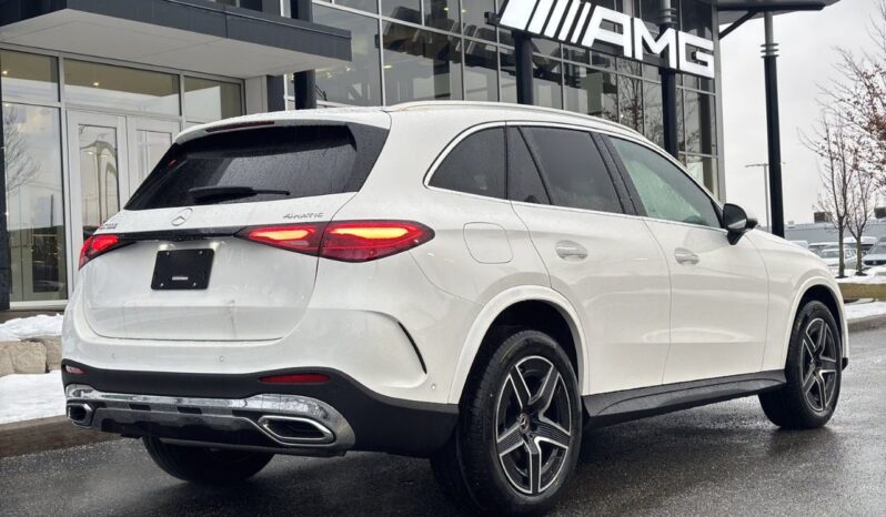 
								2025 Mercedes-Benz GLC300 4MATIC SUV full									