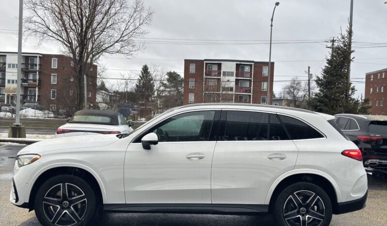 2025 Mercedes-Benz GLC300 4MATIC SUV - Occasion VUS - VIN: W1NKM4HB5SF309899 - Mercedes-Benz Gatineau