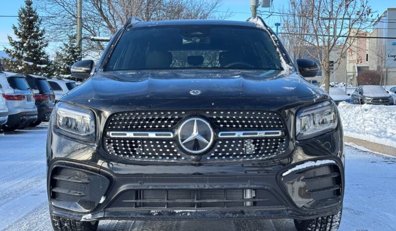 
								2025 Mercedes-Benz GLB250 4MATIC SUV full									