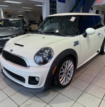 2013 MINI Cooper Hardtop - Occasion Coupé - VIN: WMWSV3C57DT475746 - Buckingham Chevrolet Buick GMC Gatineau