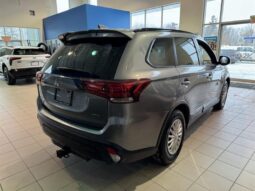 
										2020 Mitsubishi Outlander Limited Edition S-AWC full									