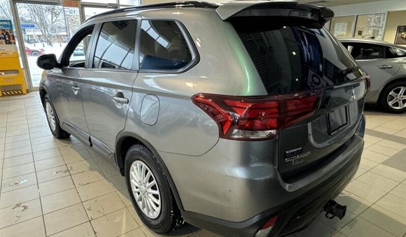 
								2020 Mitsubishi Outlander Limited Edition S-AWC full									