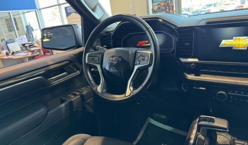 
								2022 Chevrolet Silverado 1500 Crew Cab 4×4 RST / Standard Box full									