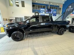 
										2022 Chevrolet Silverado 1500 Ltd Crew Cab 4×4 Custom Trail Boss / Standard Box full									