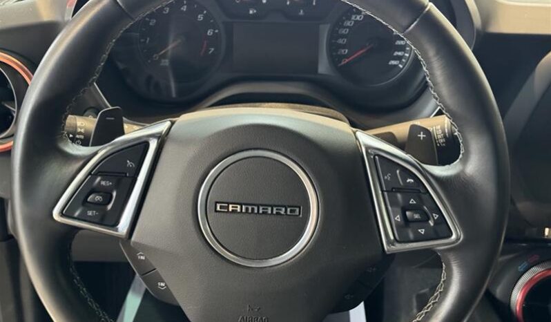 
								2023 Chevrolet Camaro Convertible LT1 full									