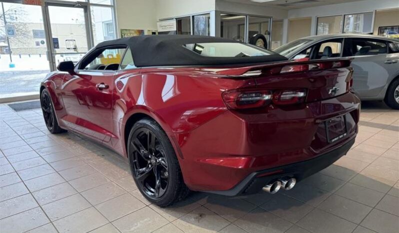 
								2023 Chevrolet Camaro Convertible LT1 full									