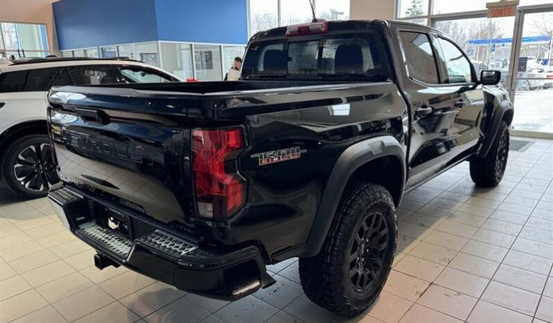 
								2024 Chevrolet Colorado Crew Cab Short Box 4-Wheel Drive Trail Boss full									