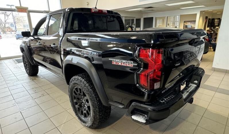 
								2024 Chevrolet Colorado Crew Cab Short Box 4-Wheel Drive Trail Boss full									