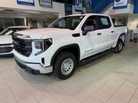 2024 GMC Sierra 1500 Crew Cab Short Box 4-Wheel Drive Pro