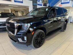 2024 GMC Yukon 4WD 4dr SLE