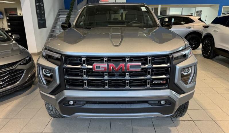 
								2024 GMC Canyon Crew Cab Short Box 4-Wheel Drive AT4 full									