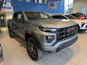 2024 GMC Canyon Crew Cab Short Box 4-Wheel Drive AT4